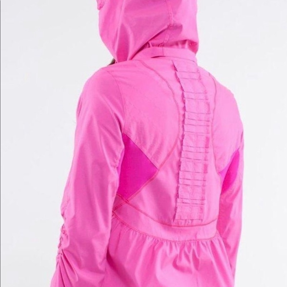 Lululemon Run: Hustle Jacket